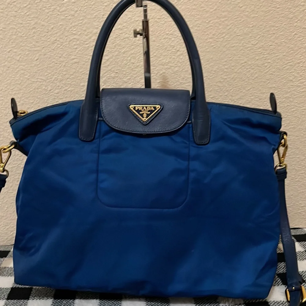 PRADA Nylon Crossbody bag - Picture 2 of 8